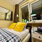 View 4 Panorama 85'tv Wifi 2 Gbs Netflix Hbo Skyshowmax Lejlighed