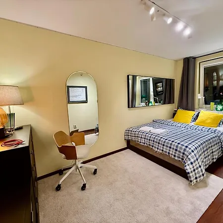 View 4 Panorama 85'tv Wifi 2 Gbs Netflix Hbo Skyshowmax Apartamento