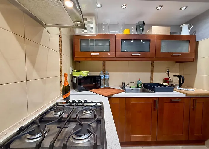 View 4 Panorama 85'tv Wifi 2 Gbs Netflix Hbo Skyshowmax * Varsovia