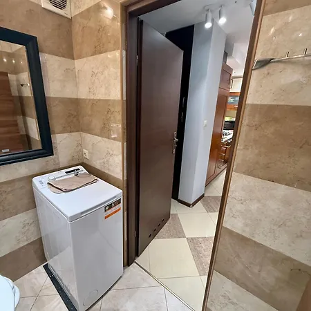 View 4 Panorama 85'tv Wifi 2 Gbs Netflix Hbo Skyshowmax Apartamento