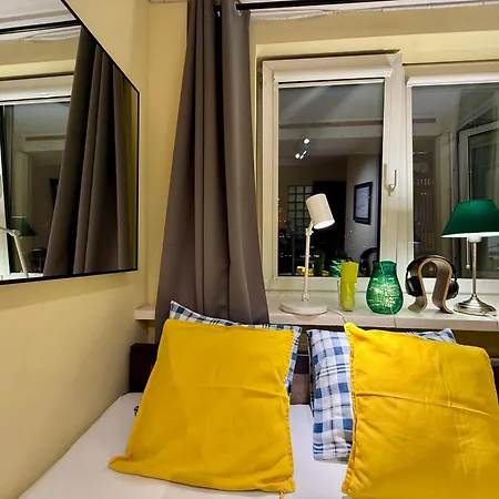 View 4 Panorama 85'tv Wifi 2 Gbs Netflix Hbo Skyshowmax Varsovie