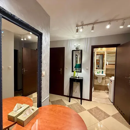 View 4 Panorama 85'tv Wifi 2 Gbs Netflix Hbo Skyshowmax * Varsovie