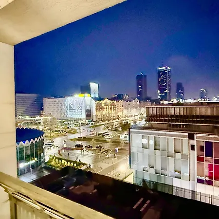 View 4 Panorama 85'tv Wifi 2 Gbs Netflix Hbo Skyshowmax